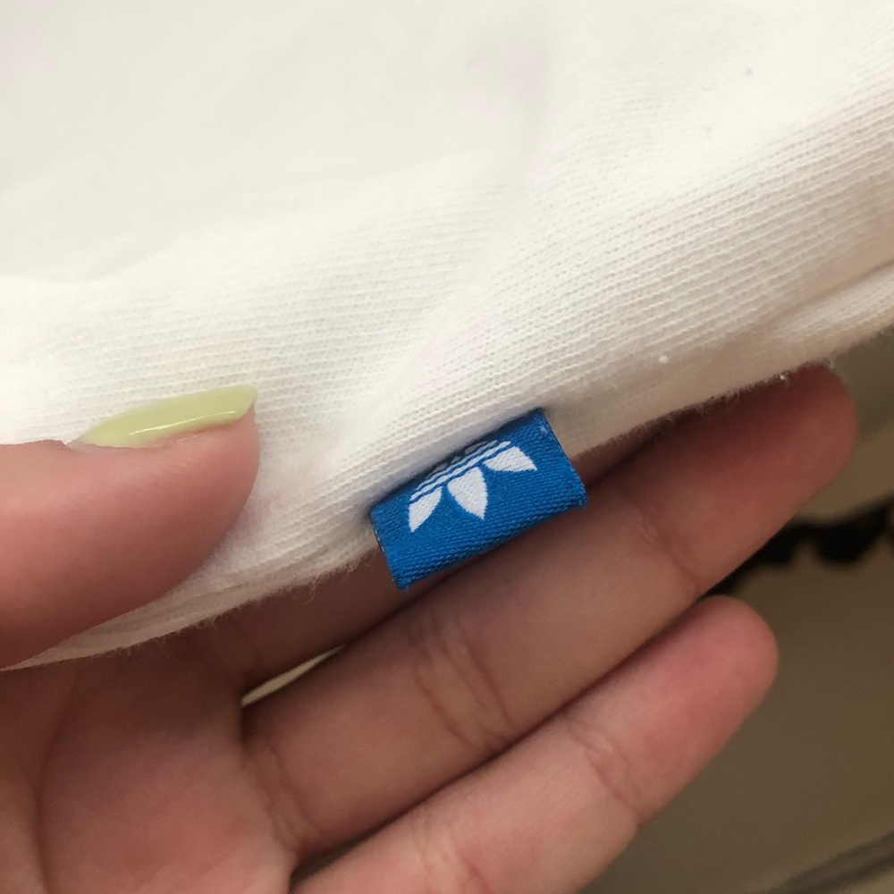 Adidas Tee - Picture 2 of 5